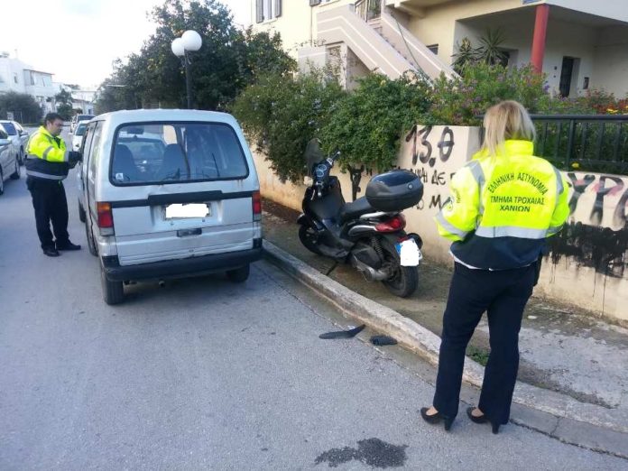 Χανιά: Σύγκρουση μηχανής με Ι.Χ κλούβα στην Λεωφόρο Σούδας (Photos)