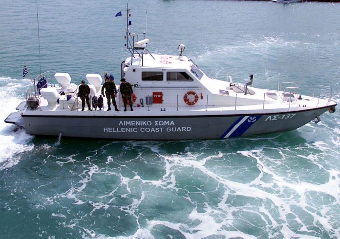 Χανιά: Ψάρεψαν 71χρονο από τη θάλασσα! Απίστευτο περιστατικό στην Παλαιόχωρα