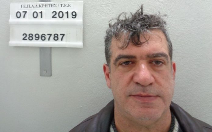 Σοκάρουν οι αποκαλύψεις για τον 57χρονο Χανιώτη καθηγητή! Ξεπερνούν τα όρια ακόμη και της πιο διεστραμμένης φαντασίας…