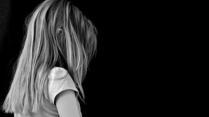 Συνελήφθη ο Χανιώτης καθηγητής που φέρεται να ασελγούσε σε μαθήτριες – Aύριο η απολογία του – Νεότερες σοκαριστικές αποκαλύψεις