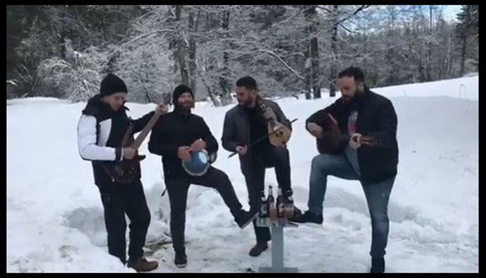 Όταν οι Κρητικοί δεν.... χαμπαριάζουν από χιόνι (βίντεο)