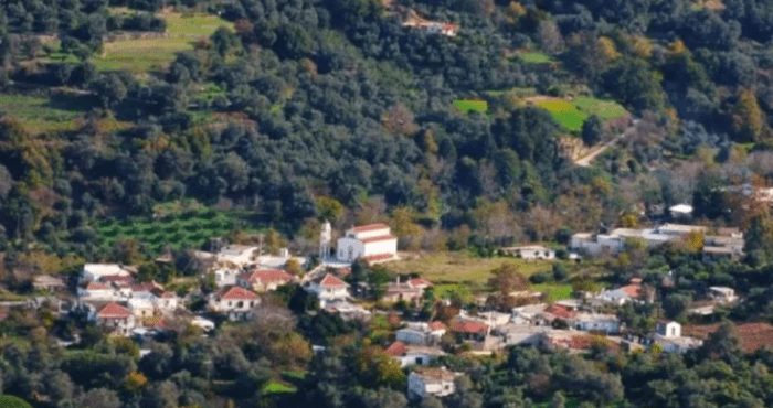 Χανιά: Κίνδυνος κατάρρευσης για σπίτια