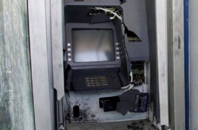 Κρήτη: Πανικός τα ξημερώματα! Ανατίναξαν ΑΤΜ έξω από κατάστημα