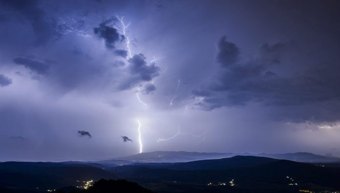 Σαν να μην έφταναν τα εκατομμύρια κυβικά νερού που έπεσαν στην χανιώτικη γη τα τελευταία 24ωρα,