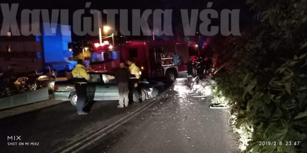 Χανιά: Τρεις τραυματίες μετά από μετωπική σύγκρουση Ι.Χ. (φωτο)