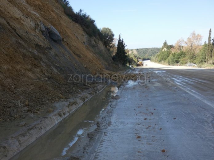 Χανιά: Ανοίγει την Παρασκευή με φανάρια το ένα ρεύμα της εθνικής οδού (Photos)