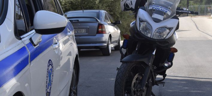 Τον έψαχνε η Νικολούλη και αυτός... έκανε διαρρήξεις στη Σύρο Πηγή: Τον έψαχνε η Νικολούλη και αυτός... έκανε διαρρήξεις στη Σύρο | iefimerida.gr
