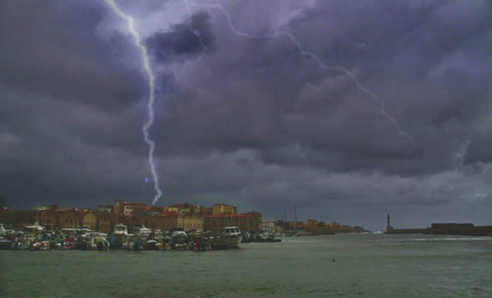 Επιδείνωση του καιρού στην Κρήτη προβλέπει ο Μανώλης Λέκκας: Προσοχή στις ευπαθείς περιοχές των Χανίων