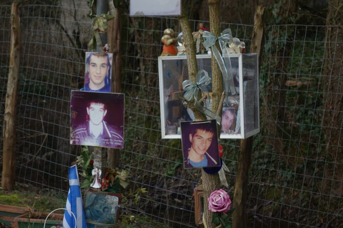 Βαγγέλης Γιακουμάκης: Στο εδώλιο του κατηγορουμένου ο πατέρας του – «Δεν αποδέχομαι τα όσα μου καταλογίζουν»!