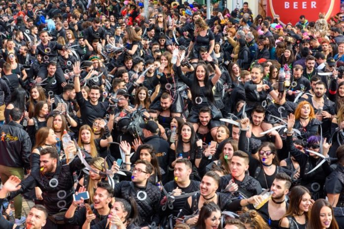 Ήπιαν, ξεφάντωσαν και… 27 άτομα κατέληξαν στο νοσοκομείο!