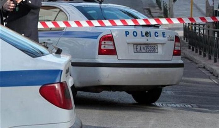 Μαχαίρωσε και προσπάθησε να κάψει το σκυλάκι του παππού του!
