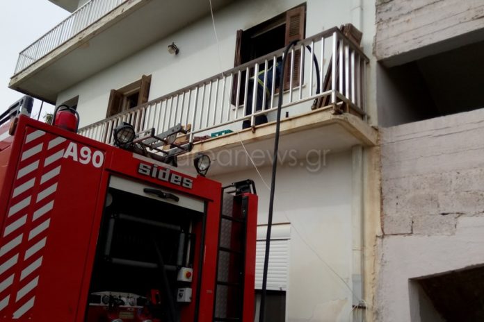 Συναγερμός από φωτιά σε κατοικία στη Χαλέπα! Βρέθηκε νεκρό σκυλί μέσα στο σπίτι