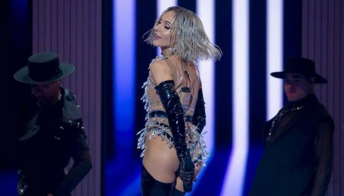 Η απάντηση της Τάμτα στη «Sun» για την εμφάνισή της: Καλό μου κάνει!