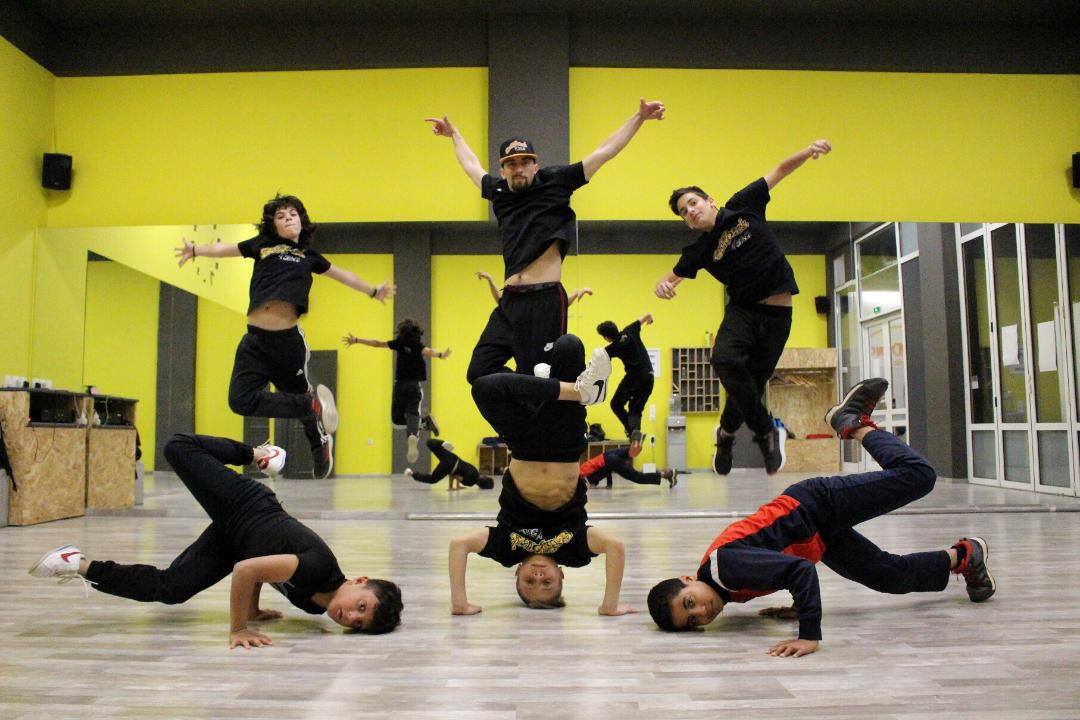 Σημαντική διάκριση Χανιώτικης ομάδας Breakdance σε βαλκανικό διαγωνισμό