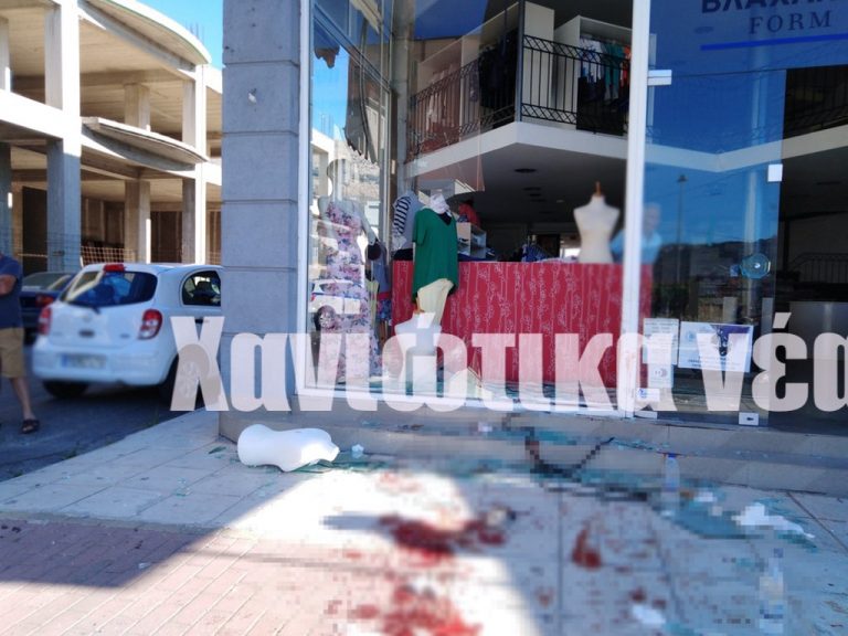 Σοβαρό τροχαίο ατύχημα σημειώθηκε λίγο πριν τις 6 το απόγευμα της Παρασκευής στη Σούδα με αποτέλεσμα να τραυματιστεί ένα άτομο.
