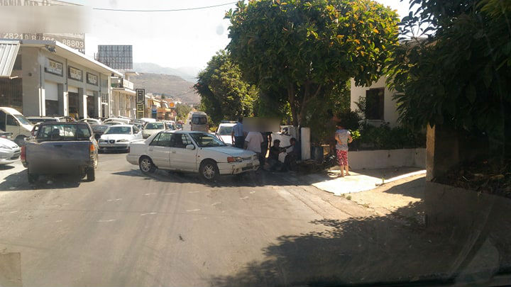 Μπαράζ τροχαίων στο δρόμο Χανίων - Μουρνιών (φωτο)