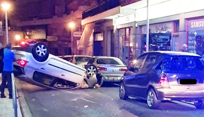 Σοκαριστικό βίντεο από την τούμπα αυτοκινήτου στην οδό Περίδου στα Χανιά