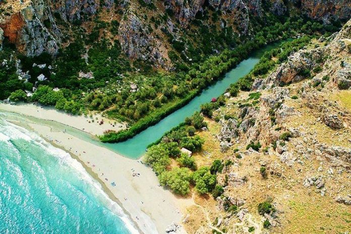 Το κάμπινγκ στην Πρέβελη τους βγήκε… ξινό!