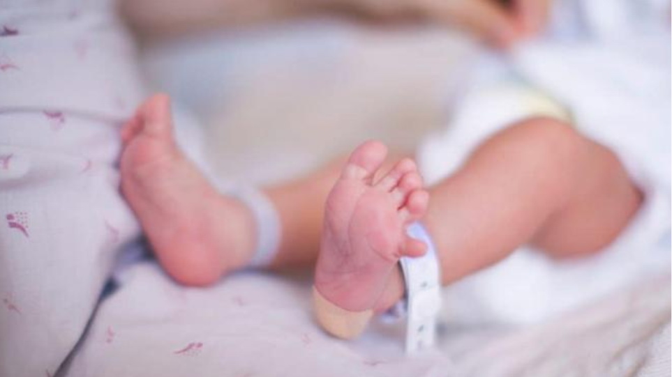 Μωρό γεννήθηκε χωρίς πρόσωπο - Σε διαθεσιμότητα ο μαιευτήρας