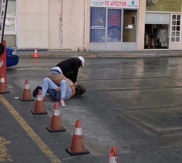 Χανιά: Συμπλοκή δυο ατόμων στο ΚΤΕΛ (φωτο)