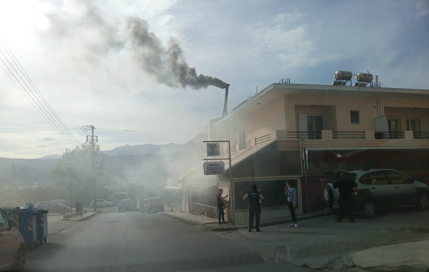 Χανιά: Φωτιά σε ταβέρνα κινητοποίησε την Πυροσβεστική (φωτο)