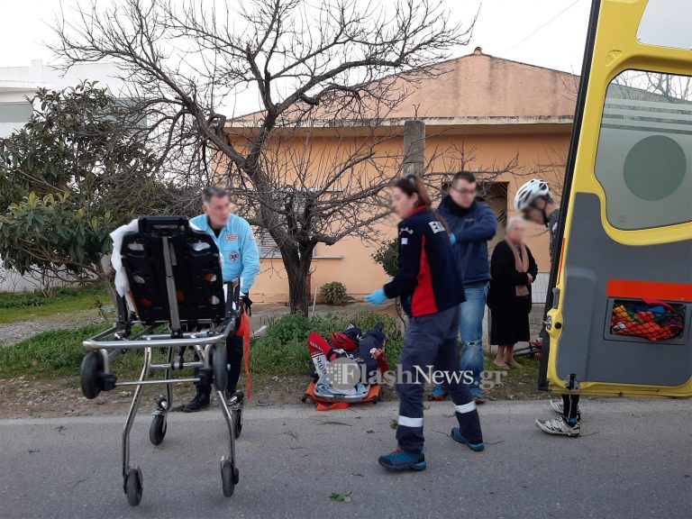 Τροχαίο στα Χανιά με πολλούς τραυματίες - Αυτοκίνητο έπεσε πάνω σε ποδηλάτες (φωτο)