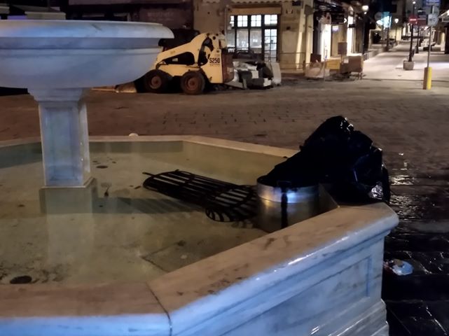 Χανιά: Νέοι βανδαλισμοί στην οδό Χάληδων και στο Ενετικό Λιμάνι! (φωτο)