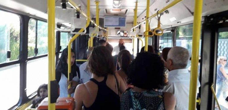 Κρήτη: : 40 άτομα μέσα στο λεωφορείο εν μέσω πανδημίας!