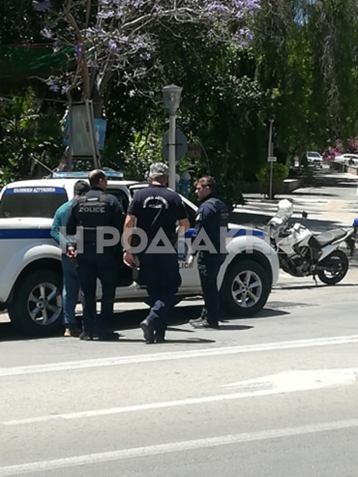 Πακιστανός συνελήφθη ενώ αυνανιζόταν μπροστά σε μητέρες και παιδιά (φωτο)