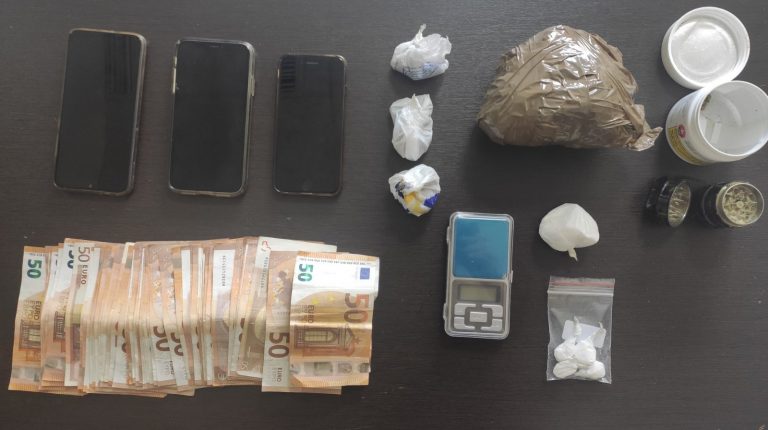 Χανιά: Συνελήφθησαν τρία άτομα για κατοχή και διακίνηση ναρκωτικών ουσιών (φωτο)