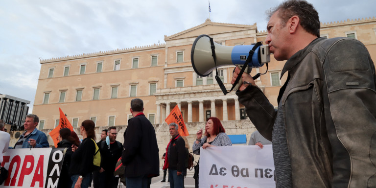 Κλειστά θα παραμείνουν αύριο τα σχολεία λόγω 24ωρης απεργίας