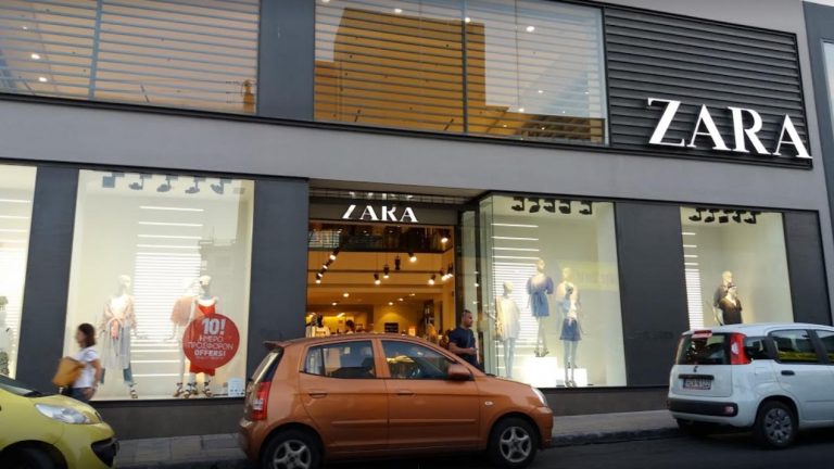 Λουκέτα σε εκατοντάδες καταστήματα Zara και Bershka