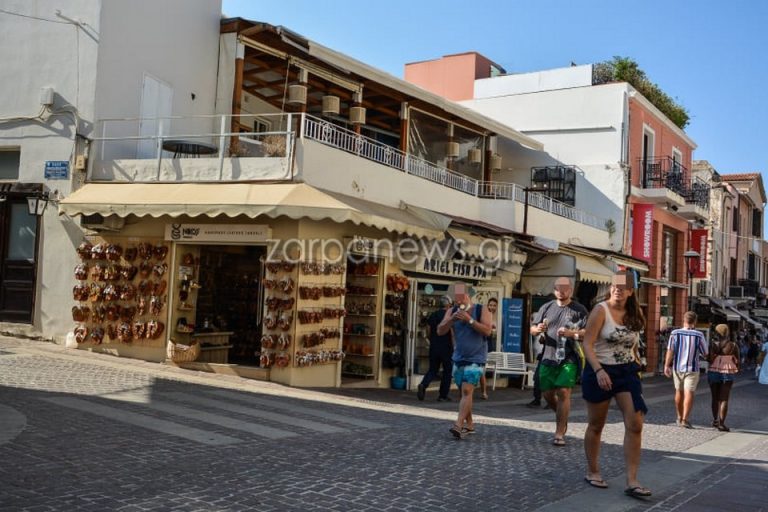 Χανιά: Πρόστιμα μόνο για τους ντόπιους, και οι τουρίστες τίποτα; (φωτο - video)