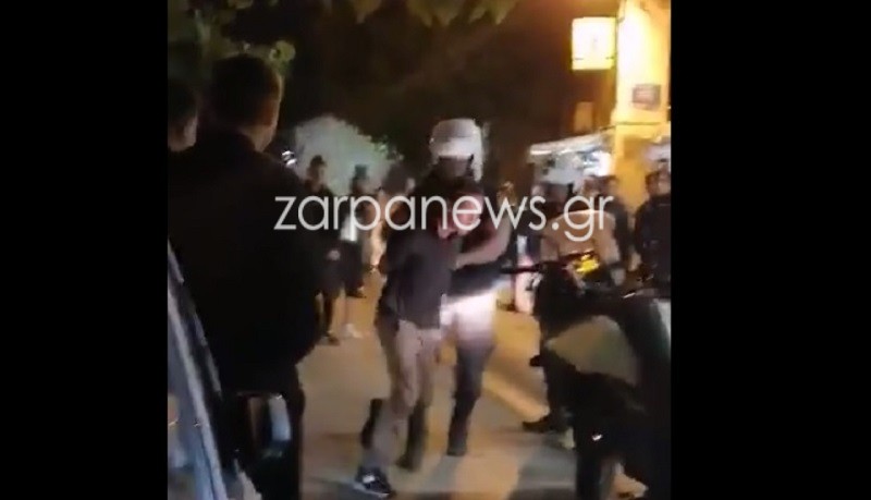 Χανιά: Άνδρας οπλοφορούσε σε πολυσύχναστο σημείο της πόλης - Εντυπωσιακή σύλληψη (video)
