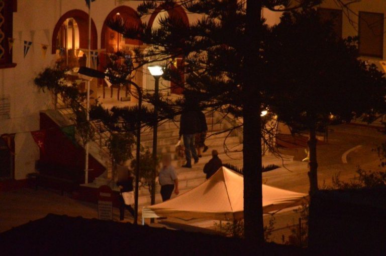 Κλειστοί οι ναοί για πιστούς αλλά σε ναό των Χανίων πήγαν κανονικά (φωτο)