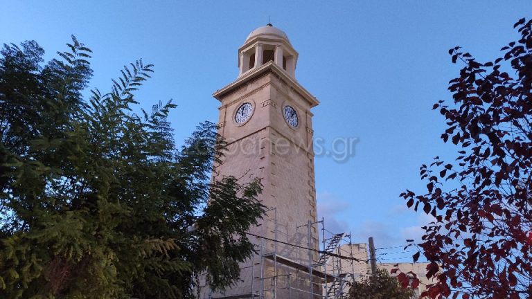 Χανιά: Επιτέλους αφαιρέθηκαν οι σκαλωσιές από το Ρολόι του Κήπου (φωτο)