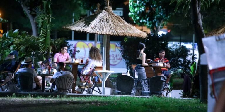 Τέλος η απαγόρευση κυκλοφορίας - Οσα αλλάζουν στη ζωή μας από Δευτέρα