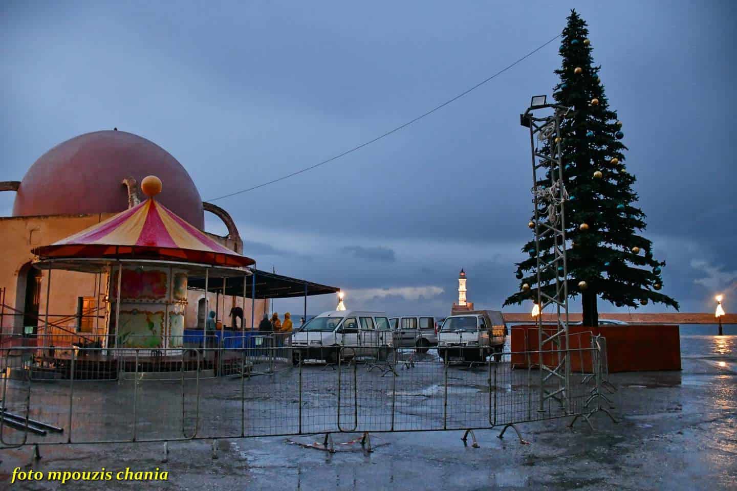 Χανιά: Σήμερα η φωτοδότηση του νέου Χριστουγεννιάτικου δέντρου στο Ενετικό Λιμάνι