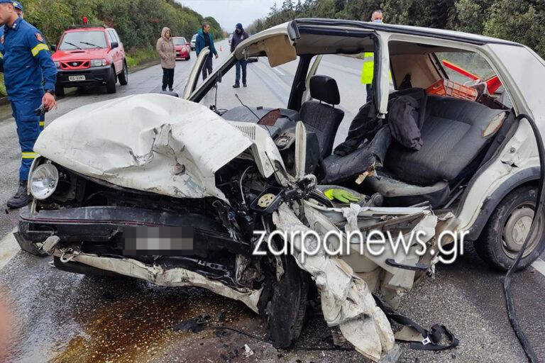 Χανιά: Σφοδρή σύγκρουση δύο αυτοκινήτων στην εθνική οδό (φωτο)