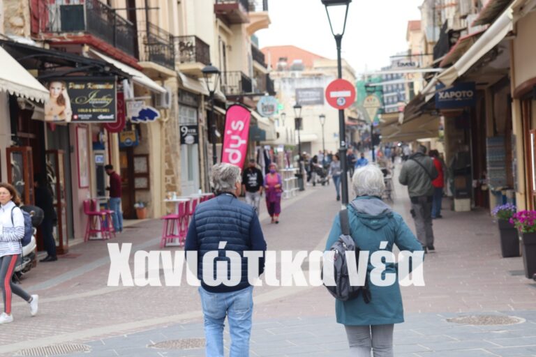 Οι φθηνές πτήσεις φέρνουν τους πρώτους τουρίστες στα Χανιά
