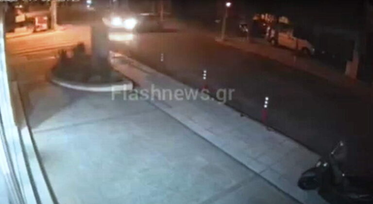 Χανιά: Σφοδρή σύγκρουση αυτοκινήτων στο κέντρο της πόλης! (video)