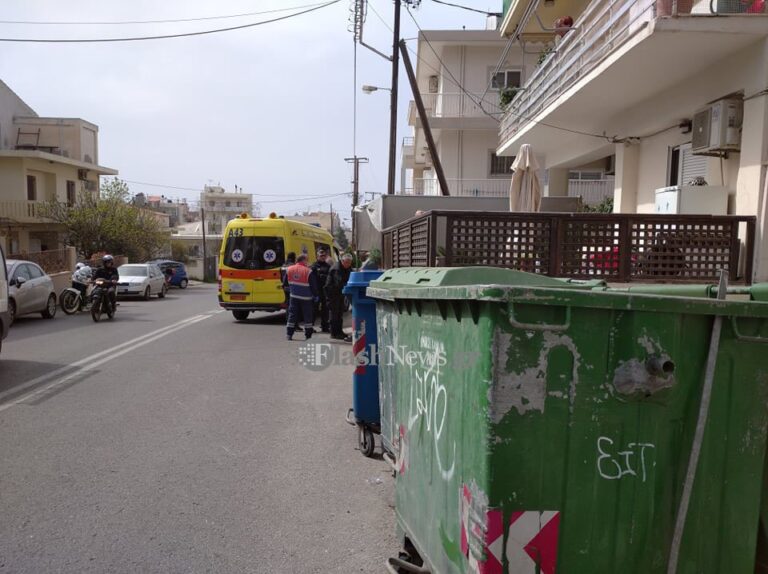 Τροχαίο ατυχημα την Πέμπτη το μεσημέρι. Αιτία οι κάδοι απορριμμάτων!