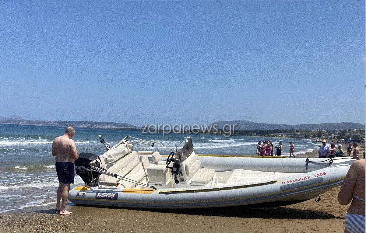 Χανιά: Ακυβέρνητο σκάφος προκάλεσε τον πανικό σε γνωστή παραλία (φωτο)