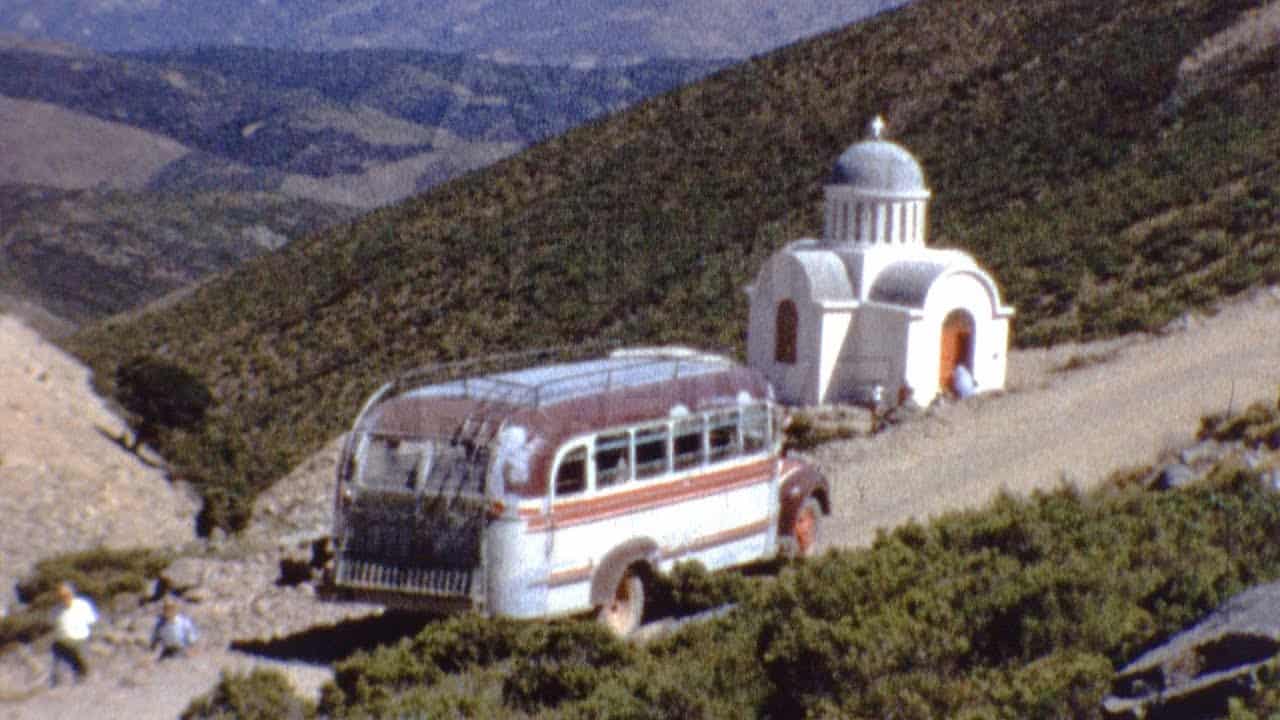 Χανιά: Εκδρομή με το λεωφορείο το 1962! (video)
