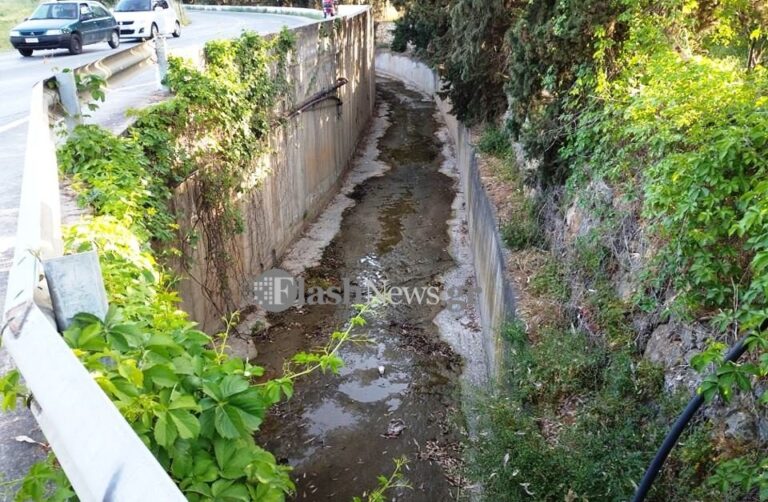 Χανιά: Οδηγός μοτοσικλέτας έπεσε σε χαντάκι βάθους έξι μέτρων (φωτο)
