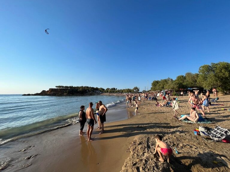 Χανιά: Alert! Χάθηκε παιδί στους Αγ. Αποστόλους! Στο.. . πόδι όλη η παραλία (φωτο)