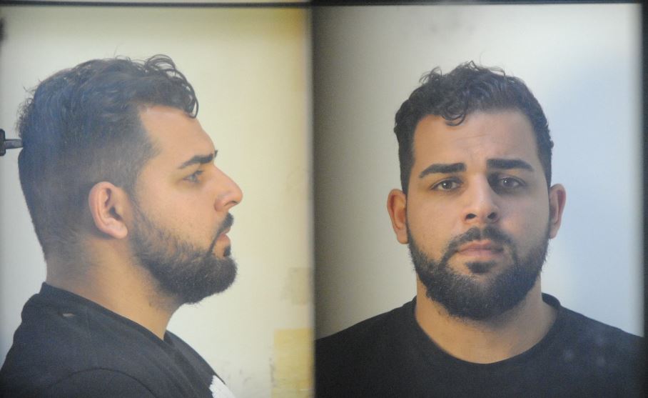 Συνελήφθη γνωστός Έλληνας τράπερ για βιασμό 16χρονης (φωτο)