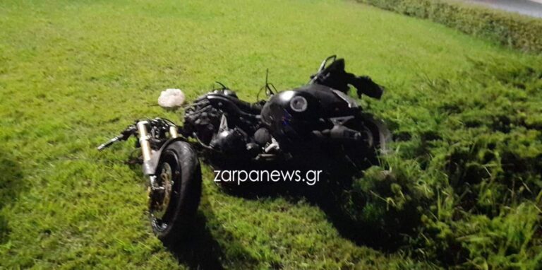 Χανιά: Σοβαρό τροχαίο - Μηχανή συγκρούστηκε με αυτοκίνητο (φωτο)