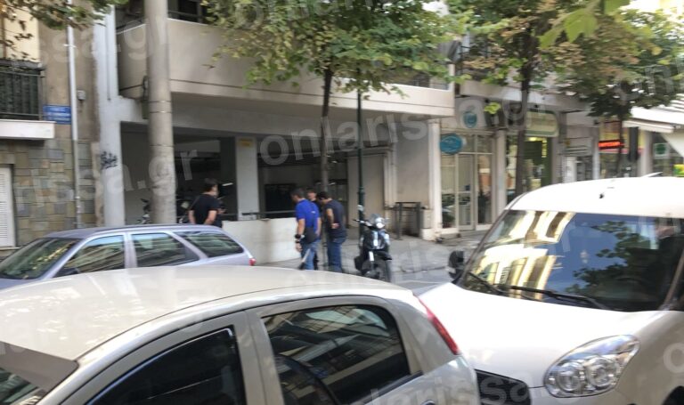 35χρονη βρέθηκε νεκρή με χτύπημα στο κεφάλι και τυλιγμένη σε κουβέρτα - Αναζητείται ο σύντροφός της