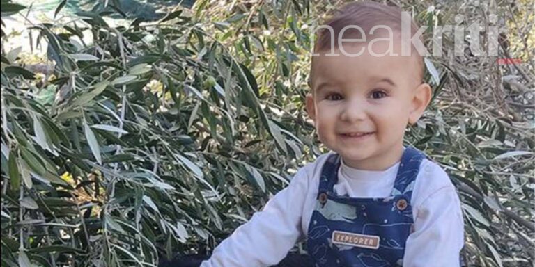 Κρήτη: Viral στο TikTok ο μπόμπιρας που μαζεύει ελιές και αρμέγει τα πρόβατα! (video)